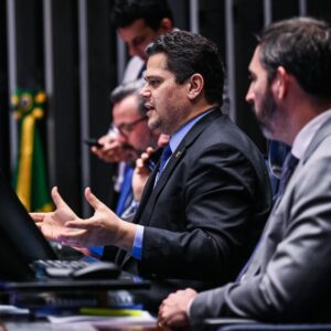 Senado cria a Frente Parlamentar em Defesa da Exploração de Petróleo na Margem Equatorial do Brasil