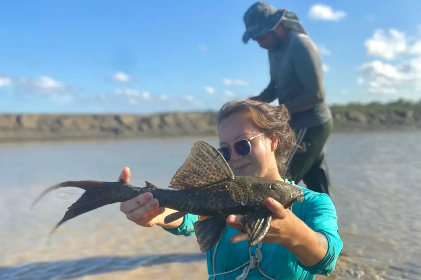 Aluna da Ueap leva estudo sobre peixes da Fazendinha e Goiabal à Conferência dos Oceanos da ONU