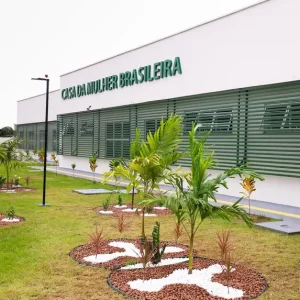 Clécio faz entrtega da Casa da Mulher Brasileira no Amapá neste domingo, 08