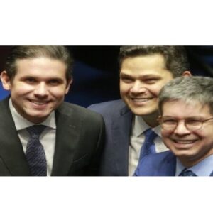 Motta destrava PEC 47 de autoria de Randolfe, que amplia incorporação de servidores do ex-território