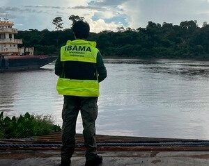 Ibama fiscaliza prontidão contra desastres ambientais em portos do Amapá