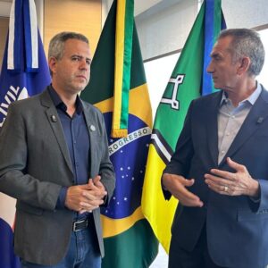 Prefeito de Tartarugalzinho consegue apoio federal para prevenção de enchentes e geração de renda
