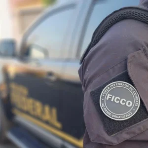 PF investiga grupo após celular revelar fraude para soltar presos do Iapen