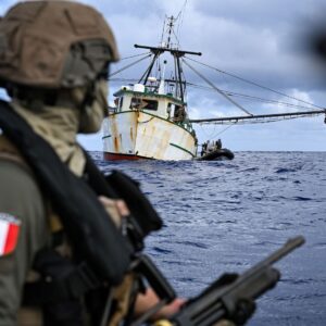 Marinha da França envia lanchas ao Amapá para combater pesca ilegal na fronteira