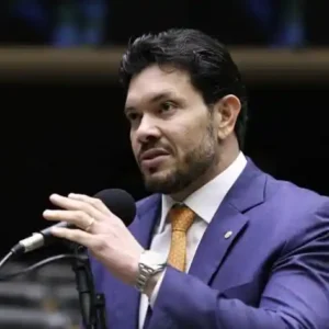 MDB oficializa Acácio Favacho como candidato ao Senado pelo Amapá durante convenção nacional on-line