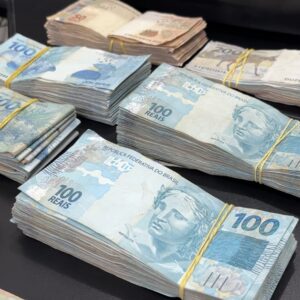 Operação contra furto de gado apreende R$ 105 mil, armas e picape em Macapá