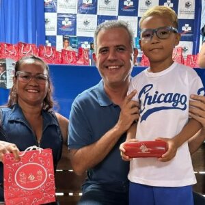 Prefeitura de Tartarugalzinho inicia entrega de óculos do Programa Ver e Aprender
