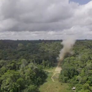 Operação Ágata interdita garimpos, apreende madeira e leva saúde ao Amapá e Pará