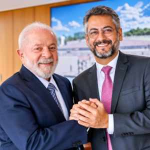 Lula desembarca no Amapá nesta segunda para celebrar petróleo e anunciar apoio à reeleição de Clécio