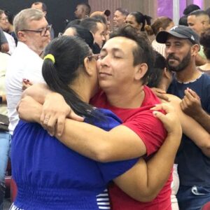 Oficina reúne 110 casais em preparação para casamento coletivo promovido pelo TJAP