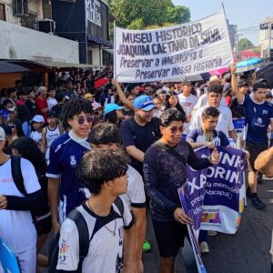 Caminhada Alexandrina aborda prevenção à violência contra a mulher